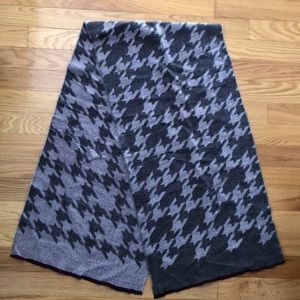 Ann Taylor large wool scarf / wrap